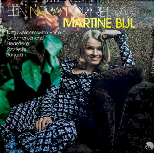 Een nieuw portret van Martine Bijl