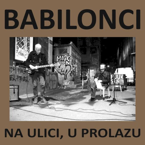 Na ulici, u prolazu