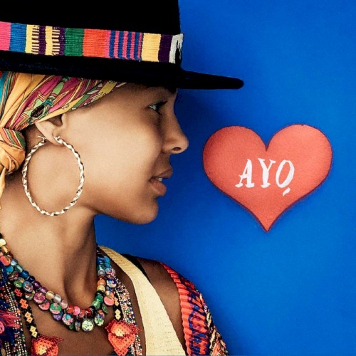Ayọ