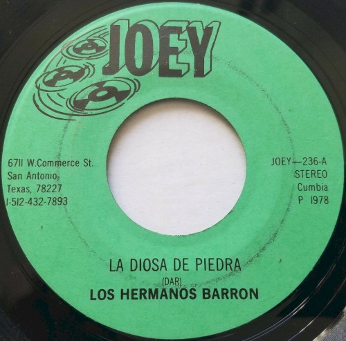 La diosa de piedra / Nochecitas mexicanas