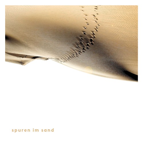 Spuren im Sand