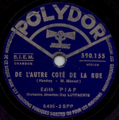 De l’autre coté de la rue / Y a pas d’printemps