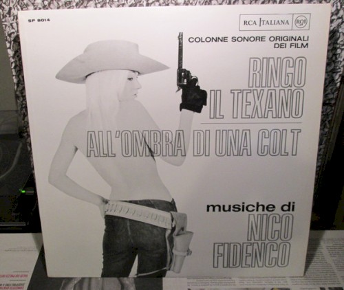 Ringo il texano / All'ombra di una colt