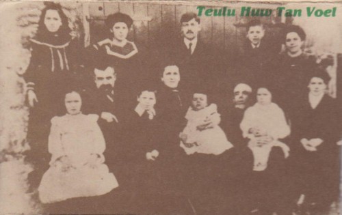 Teulu Huw Tan Voel