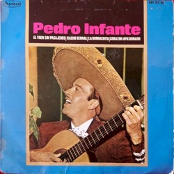 El tren sin pasajeros / Nacho Bernal / La borrachita / Corazón apasionado