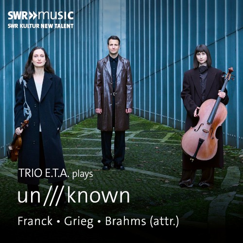 Trio E.T.A. plays un///known