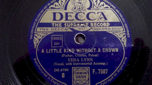 A Nightingale Sang in Berkeley Square / A Little King Without a Crown