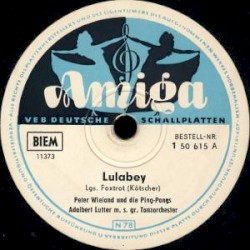 Lulabey / Eine weiße Blüte