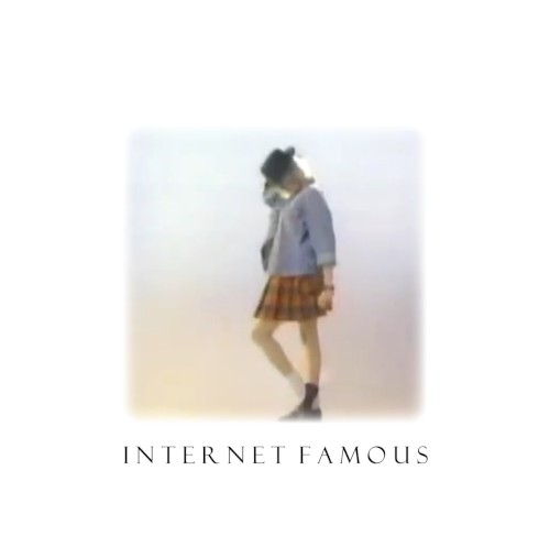 ιитєяиєт fαмσυѕ
