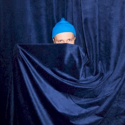 Дощ іде, але сонце світить