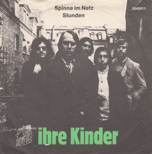 Spinne im Netz / Stunden