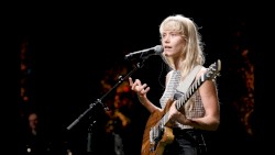 Q BERLIN QUESTIQNS 2017: Alice Phoebe Lou