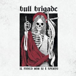 Il fuoco non si è spento