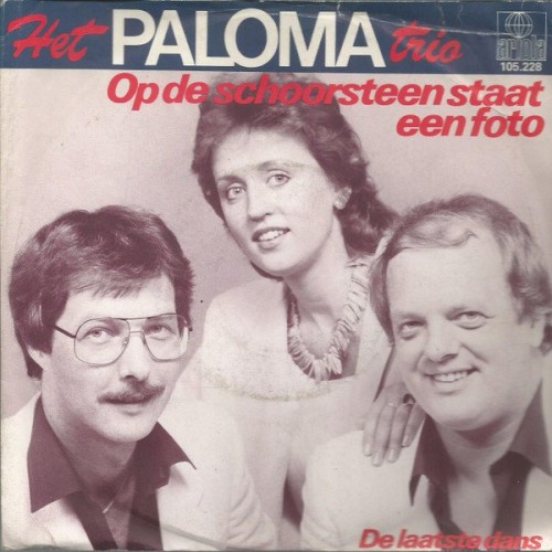 Op de schoorsteen staat een foto / De laatste dans