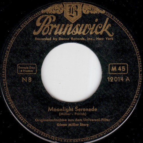 Moonlight Serenade / Tuxedo Junction