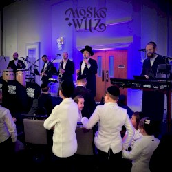 Aug 26 '26 Wedding (Lipa Schmeltzer)
