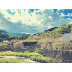 idyllic