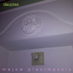 majow plastmassis