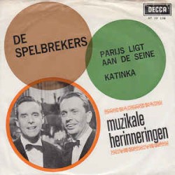 Parijs ligt aan de Seine / Katinka