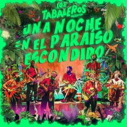 Una noche en el paraíso escondido
