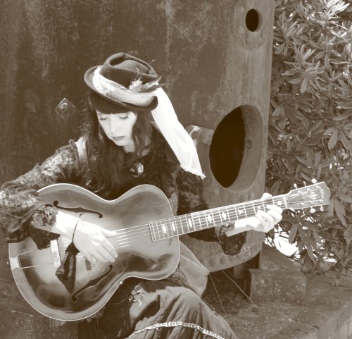 Live Solo Songs
