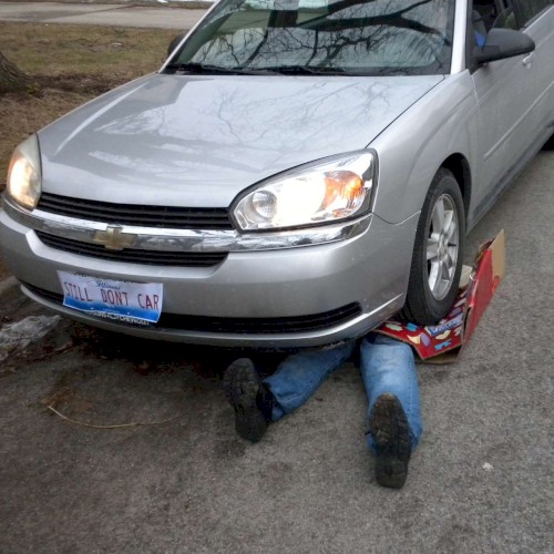 STILL DONT CAR