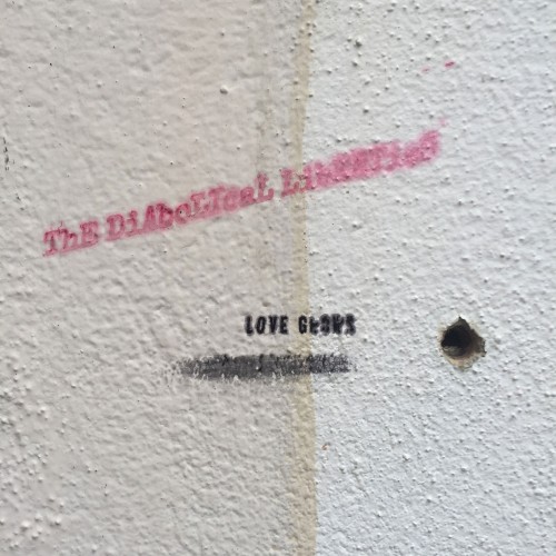 LoVe gROwS / waREhOuSE