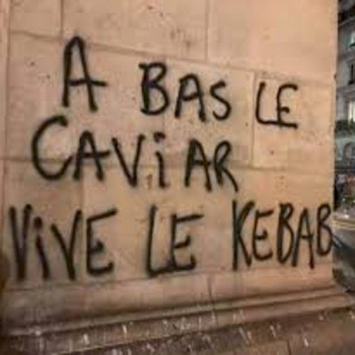A Bas Le Caviar, Vive Le Kebab
