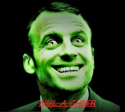 Nul à chier, déclara-t-il.