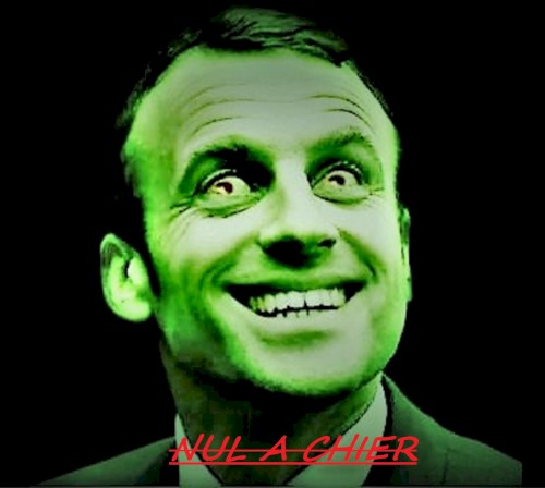 Nul à chier, déclara-t-il.