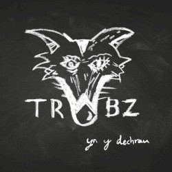 Yn Y Dechrau