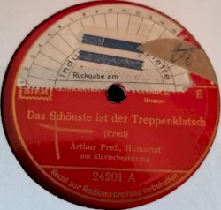 Das Schönste ist der Treppenklatsch / Das Lied vom guten Hauswirt