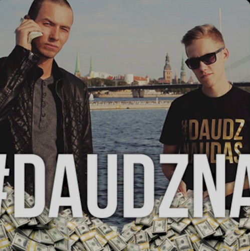 #DAUDZNAUDAS