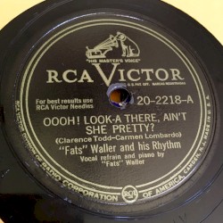 Oooh! Look-A-There, Ain't She Pretty? / You're Not the Only Oyster in the Stew