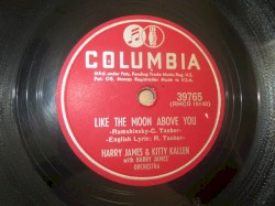 Like the Moon Above You / Roll 'em
