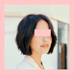 Centre Parted Bob : I