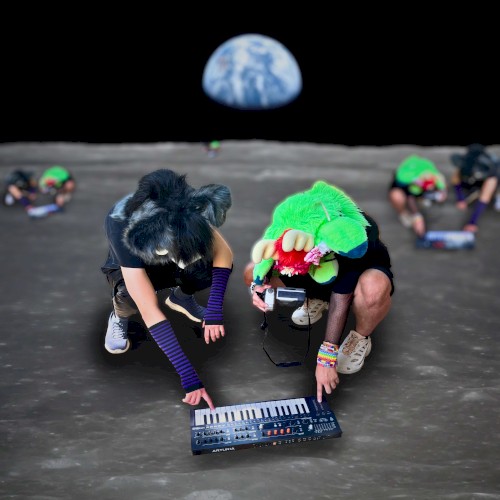 HELLO (CHI'S POUNCE EDIT)