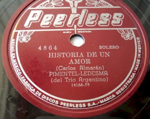 Historia de un amor / La enramada