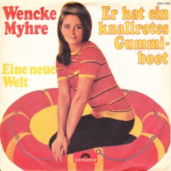 Er hat ein knallrotes Gummiboot