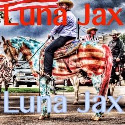 Luna Jax