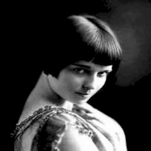 Lulu ( Mary Louise Brooks )