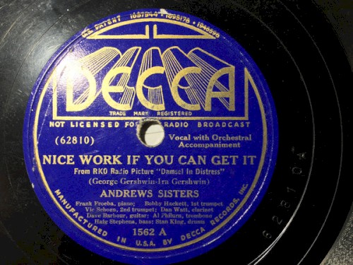 Nice Work If You Can Get It / Bei mir bist du schön