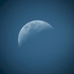 Moon EP