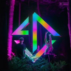 Moments in Everglow