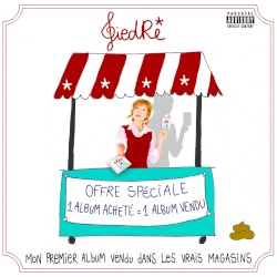 Mon premier album vendu dans les vrais magasins