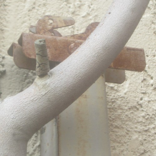 Using a Large Piece of Metal as a Radio Antenna