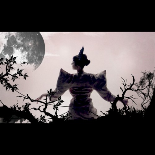Dame de lotus
