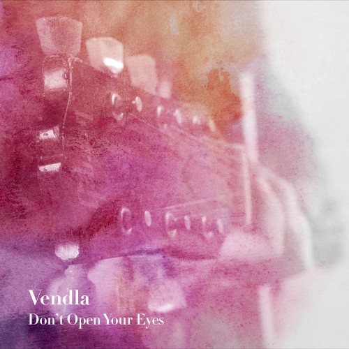 Don’t Open Your Eyes