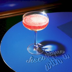 discothèque with u