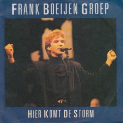 Hier komt de storm / Oorlog der liefde